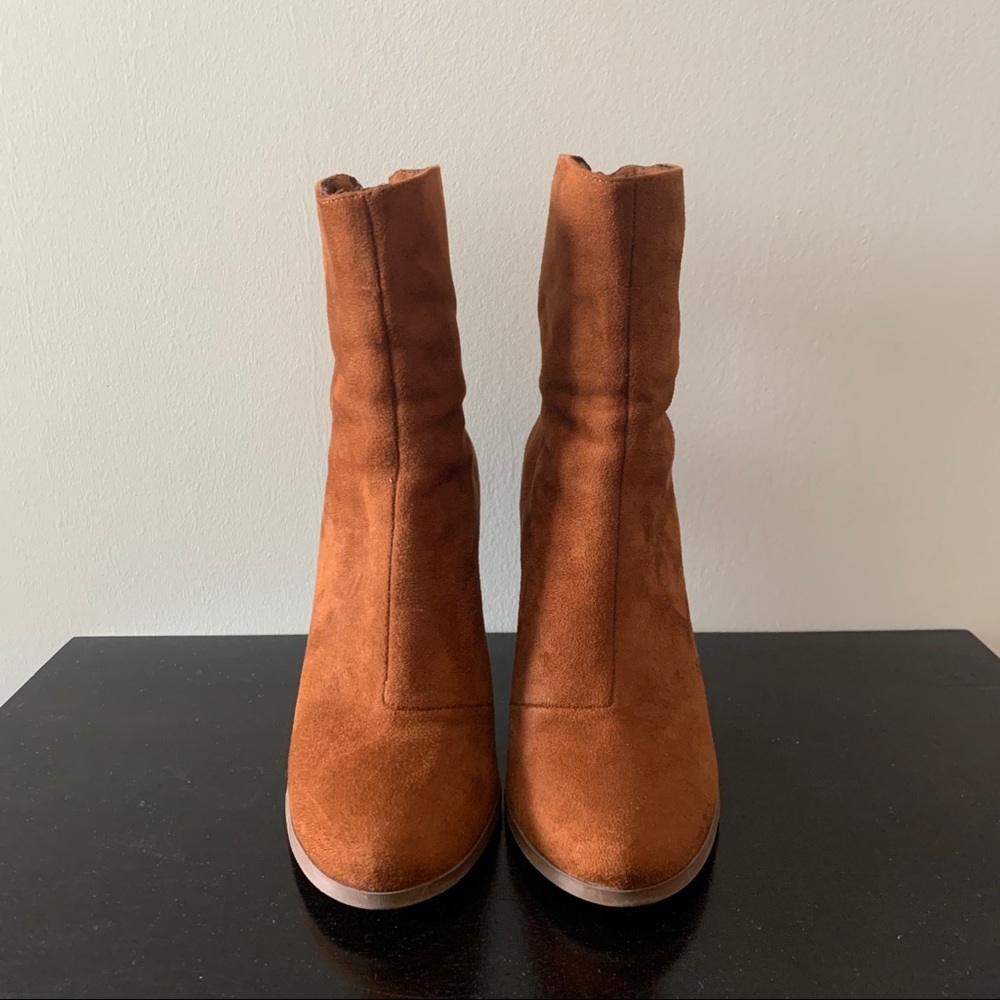 Cognac Boot Block Heel - Picture 2 of 8